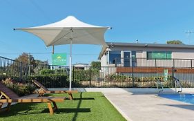 Crestview Tourist Park